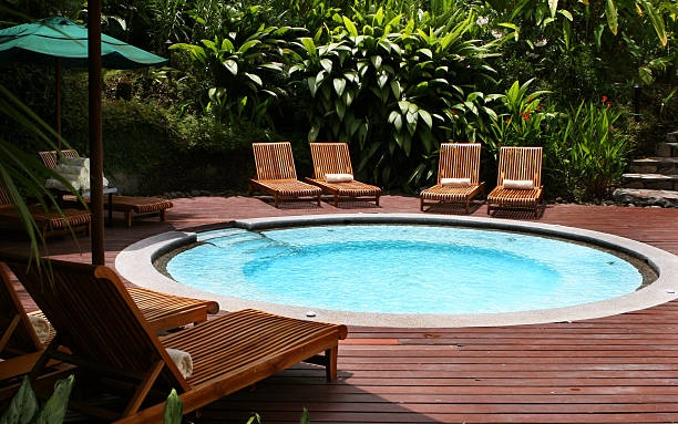 Right Decking Material for Your Pool